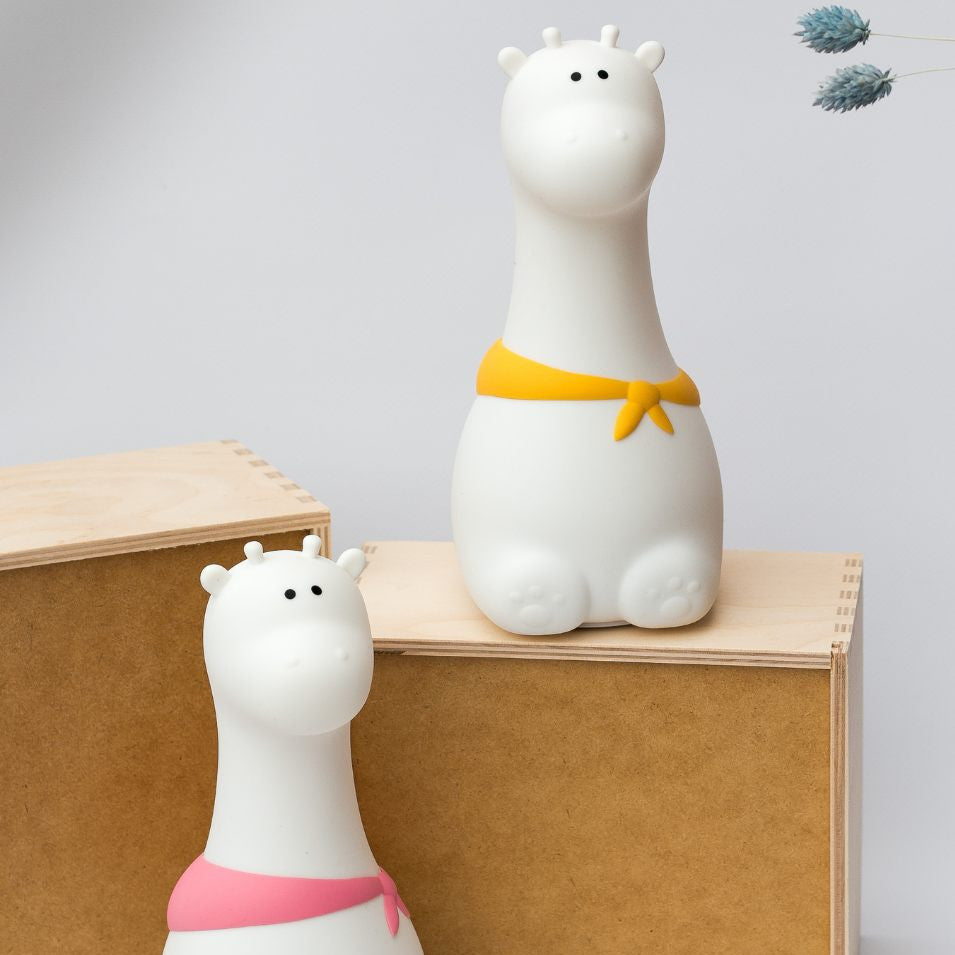 Giraffe Silicone Lamp - White
